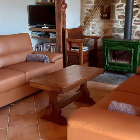 Maison De Caractere 3 Avec Terrasse, Wi-fi Et Animaux Acceptes - Fr-1-742-66
