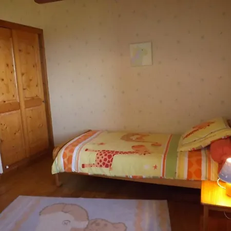Maison De Caractere 3 Avec Terrasse, Wi-fi Et Animaux Acceptes - Fr-1-742-66 Junhac
